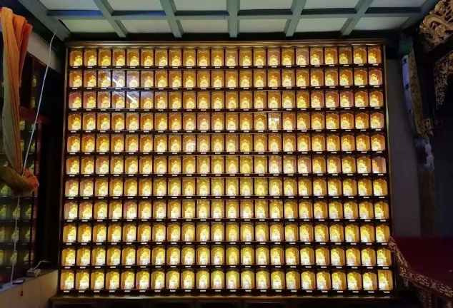 哪里有萬(wàn)佛墻加工